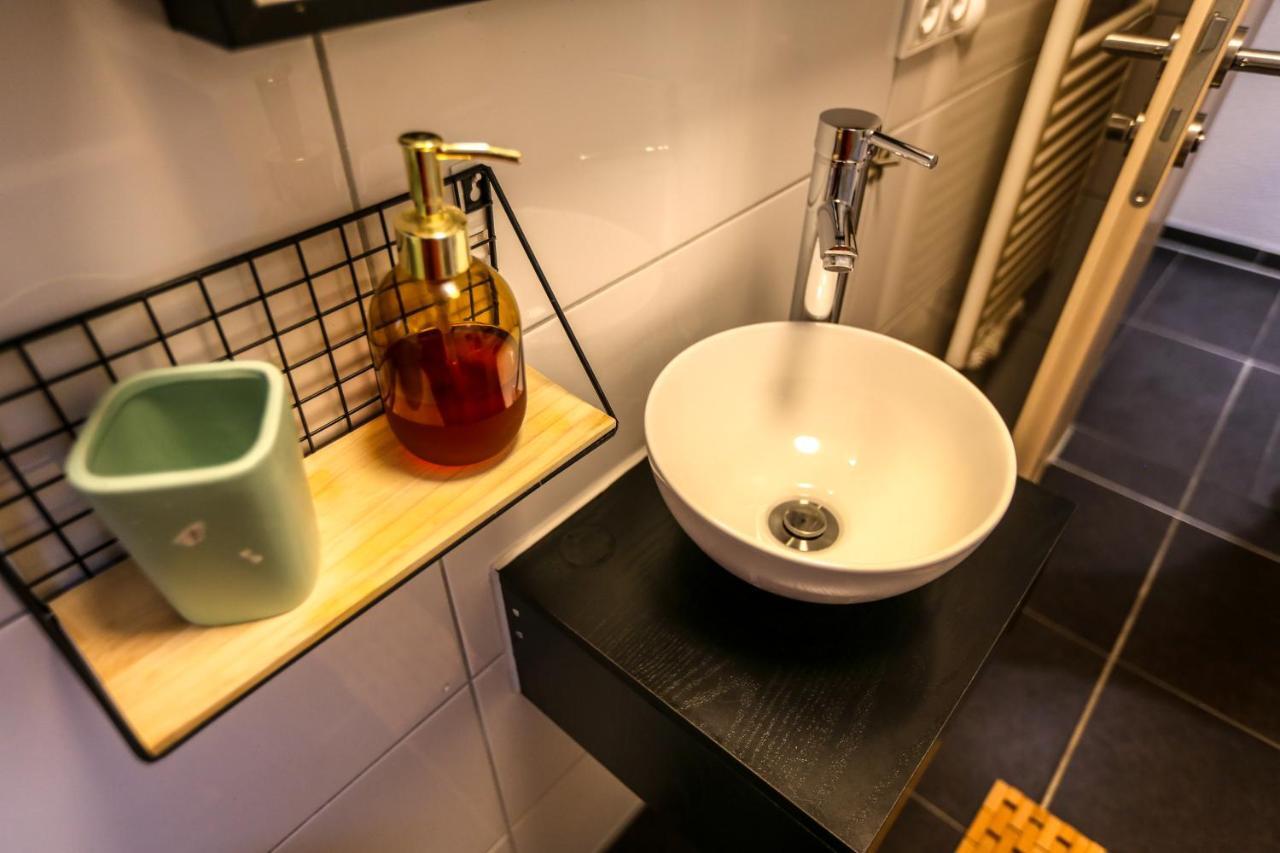 Appartement Turan FDH Buitenkant foto